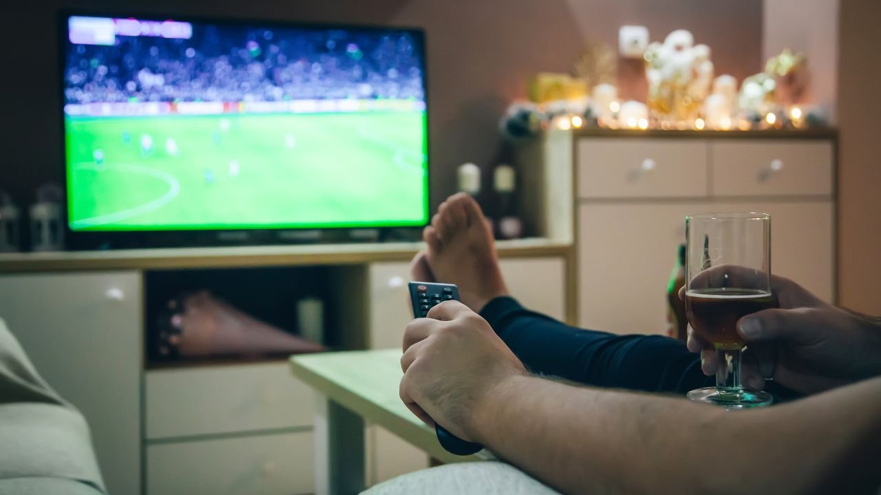 You are currently viewing Top 5 IPTV Services in Canada Offering the Best IPTV Free Trials in 2025 (With Comparisons)